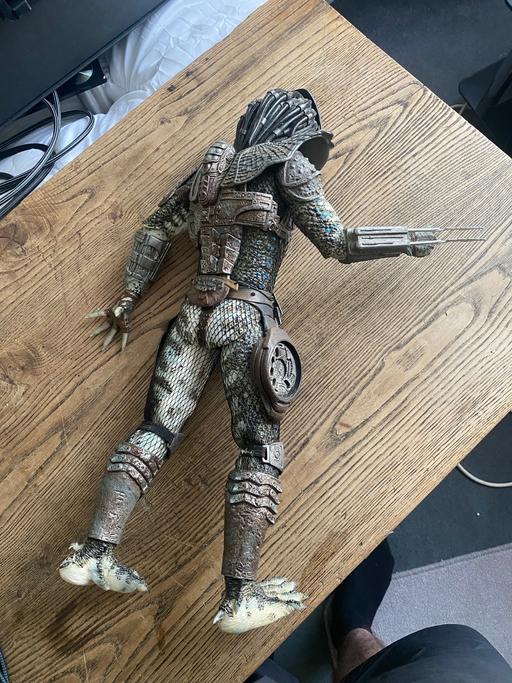 Buy & Sell Surrey Quays South East London - Photos for Predator: 19 inch articulated figure