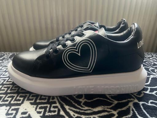 Buy & Sell Bordesley Birmingham - Photos for Moschino trainers