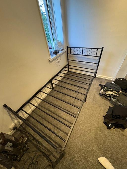 Buy & Sell St Helier South West London - Photos for Black metal single bed