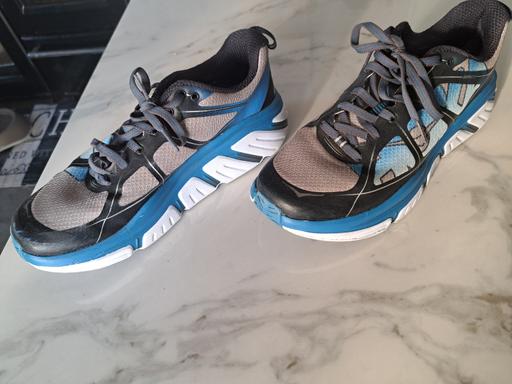Buy & Sell Essington South Staffordshire - Photos for hoka one one infinite