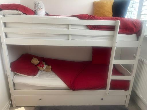 Buy & Sell Potters Bar Hertsmere - Photos for White solid wood detachable bunks beds 
