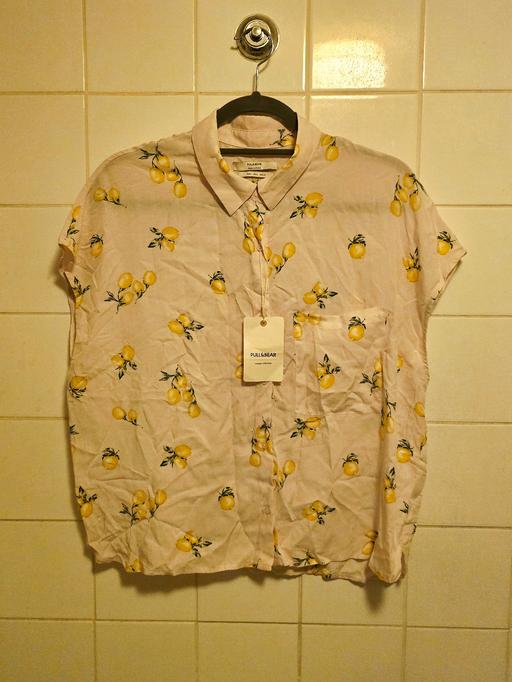 Buy & Sell Greenwich South East London - Photos for Pull & Bear Lemmon Blouse Top Brand New