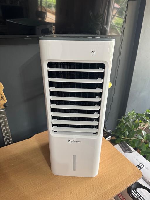 Buy & Sell - Photos for Pro Breeze 5L Portable AirConditioner w Water