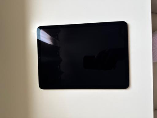 Buy & Sell Streatham Common South West London - Photos for Ipad air 2022 64gb wifi