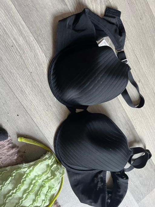 Buy & Sell Wednesfield Wolverhampton - Photos for New M&S size 40c bra