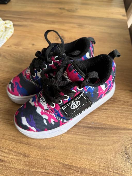 Buy & Sell Halesowen Dudley - Photos for Heely’s Kids Trainers