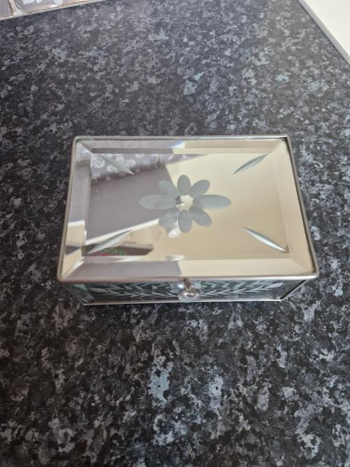 Buy & Sell Leicester City Centre Leicester - Photos for small mirrored storage box