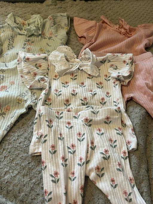 Buy & Sell Alverley Doncaster - Photos for Baby outfit bundle