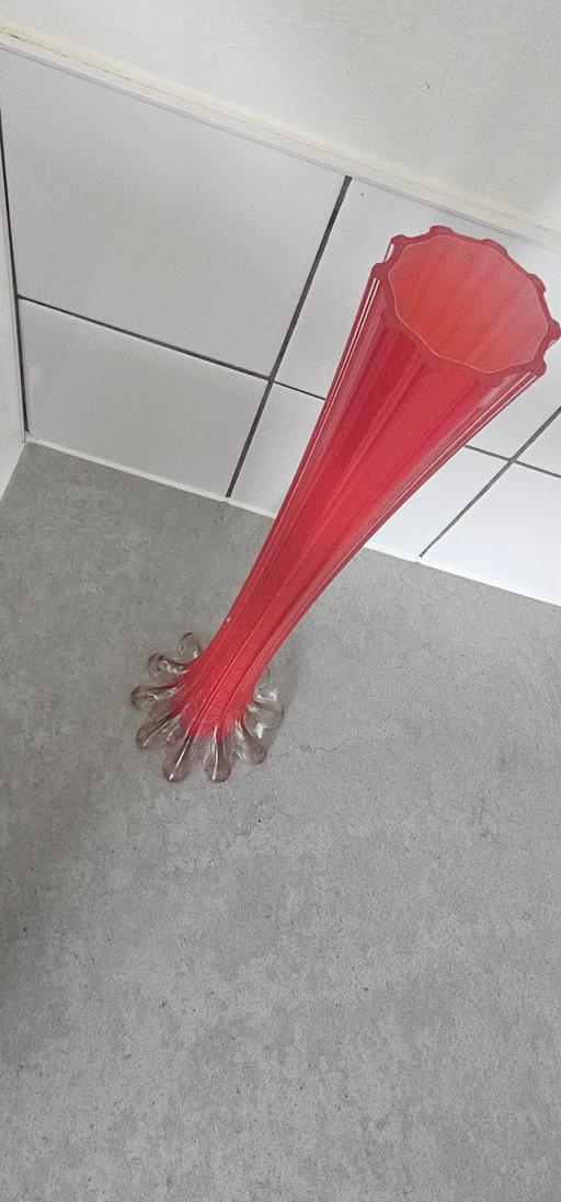 Buy & Sell Weoley Castle Birmingham - Photos for Tall Glass Vase