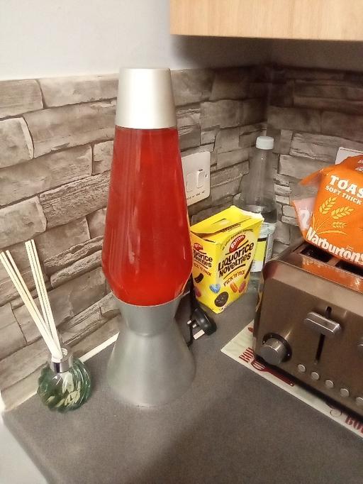 Buy & Sell Oadby Oadby and Wigston - Photos for LARGE LAVA LAMP