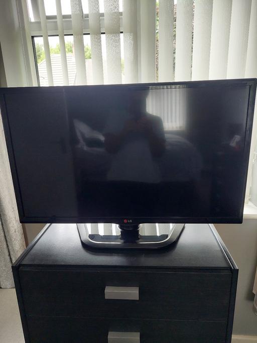 Buy & Sell Woodsetton Dudley - Photos for 32 Inch LG TV