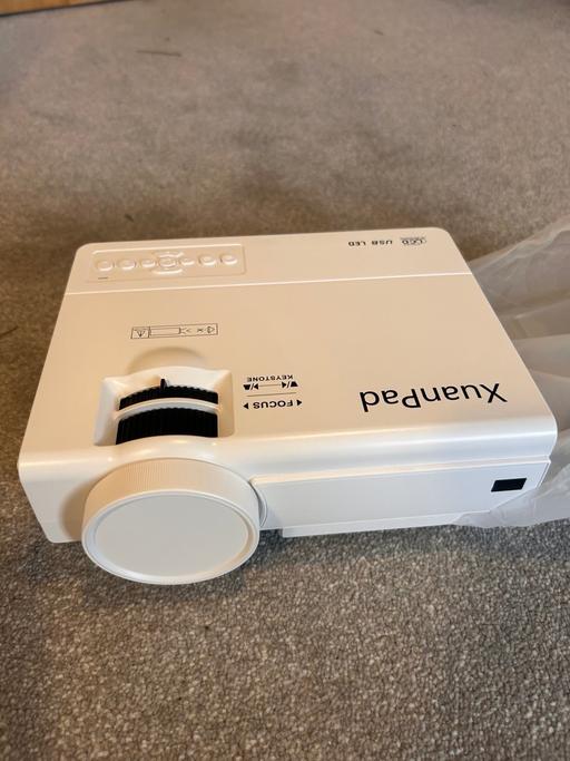 Buy & Sell Moseley Birmingham - Photos for Projector
