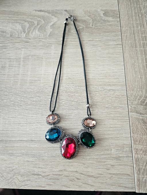 Buy & Sell Newton Doncaster - Photos for Necklace..like new.