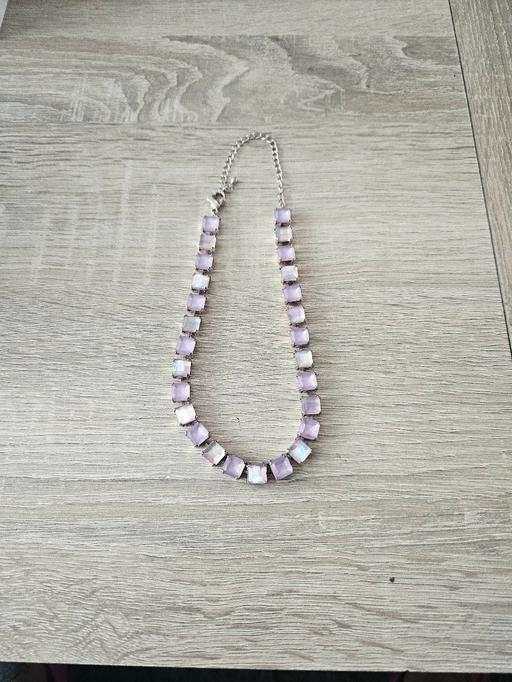 Buy & Sell Newton Doncaster - Photos for Pink shimmer stone necklace