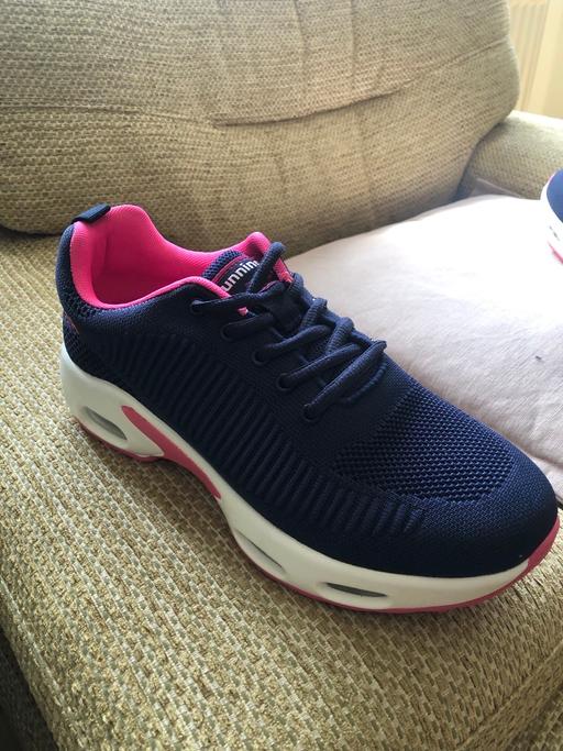 Buy & Sell Barnston Uttlesford - Photos for Women sneakers