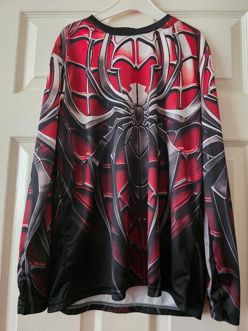 Buy & Sell Blackpool Town Centre Blackpool - Photos for Spiderman long sleeved top age 13-14
