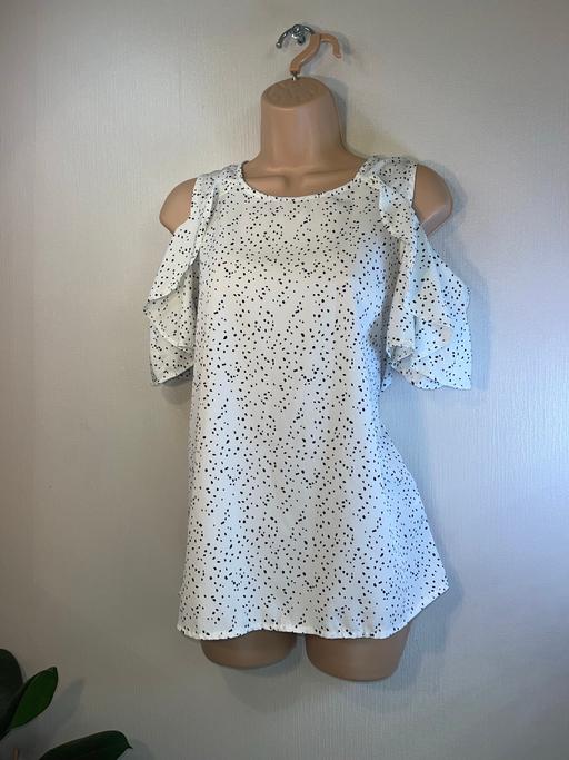 Buy & Sell Cross Green Leeds - Photos for White Black Polka Dot Top UK 10/12