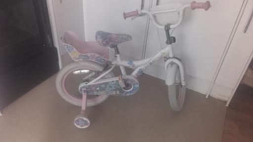 Buy & Sell South Quay East London - Photos for kids bike with helmet lov