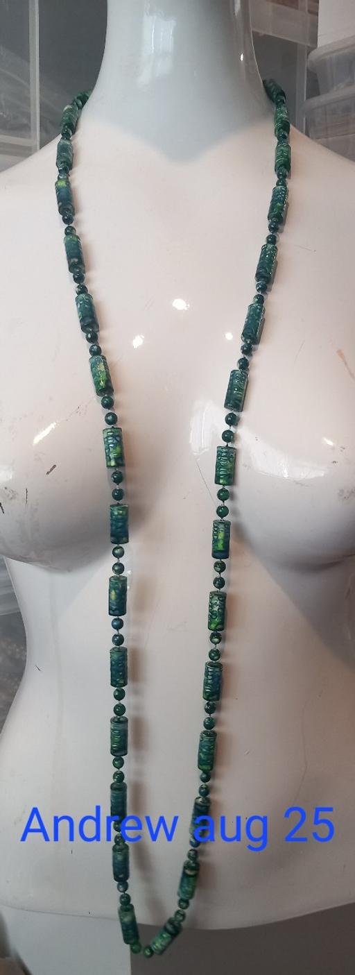 Buy & Sell Thatto Heath Saint Helens - Photos for Vintage long emerald Green lucite necklace