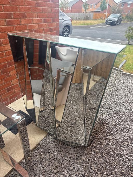 Buy & Sell Golborne Wigan - Photos for Mirrored bar reception desk