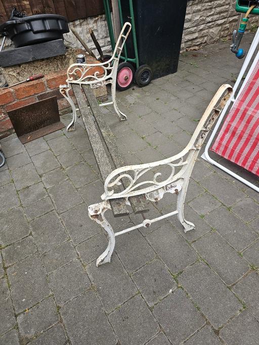 Buy & Sell Pensnett Dudley - Photos for CAST IRON BENCH ENDS