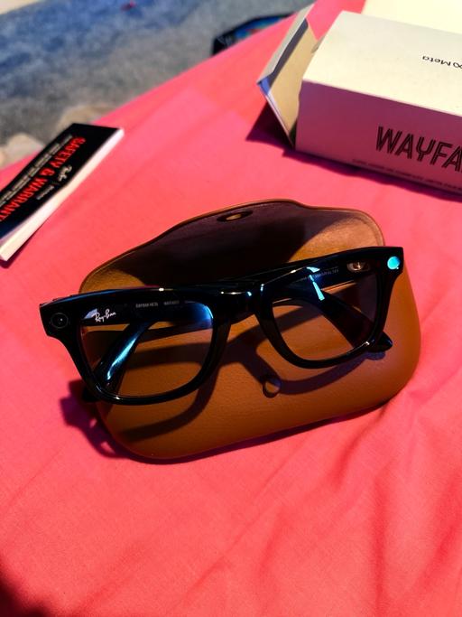 Buy & Sell - Photos for Rayban Meta Wayfarer RW4006