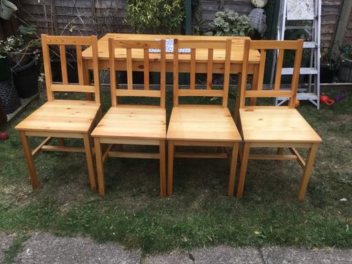 Buy & Sell Wilnecote Tamworth - Photos for Kitchen Table and 4 Chairs Pine .