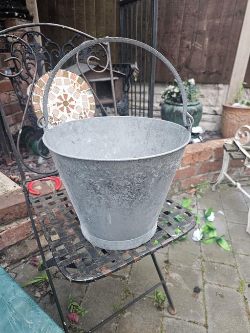 Buy & Sell Pensnett Dudley - Photos for GALVANIZED BUCKET