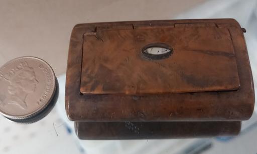Buy & Sell Thatto Heath Saint Helens - Photos for antique Georgian burr walnut snuff box