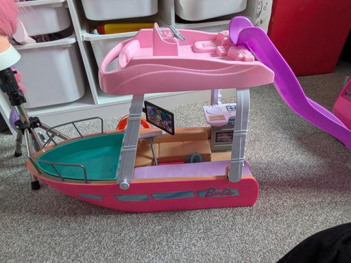 Buy & Sell Whittington Moor Chesterfield - Photos for Barbie dream boat