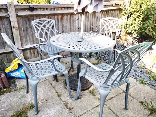 Buy & Sell Harrow Weald Harrow - Photos for Garden Table Set - Lazy Susan - Brand New