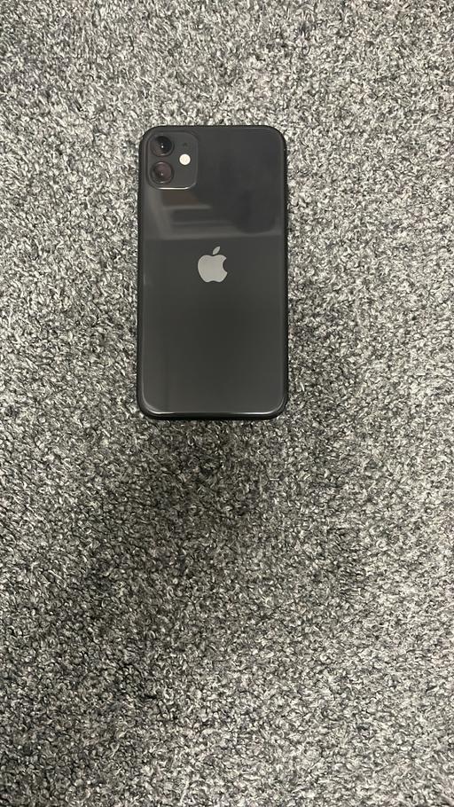 Buy & Sell Leagrave Luton - Photos for Black cracked iPhone 11