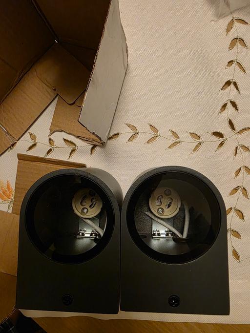 Buy & Sell Moxley Walsall - Photos for Kerry outdoor lights (pack of 2)
