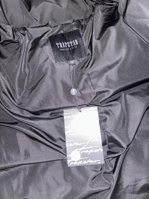 Buy & Sell Moxley Walsall - Photos for Trapstar hyperdrive jacket