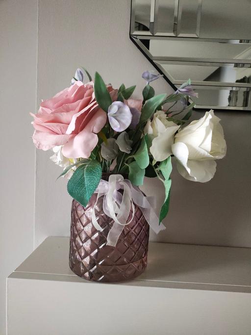 Buy & Sell Greasbrough Rotherham - Photos for Large glass flower arrangement