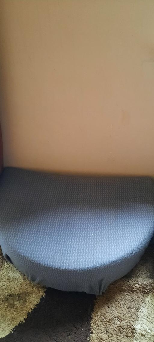 Buy & Sell Leagrave Luton - Photos for half moon foot stool