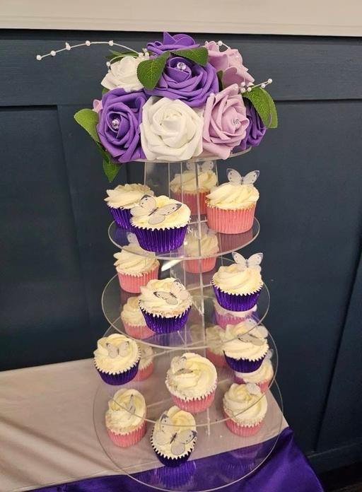 Buy & Sell Clipstone Village Newark and Sherwood - Photos for Cupcake stands