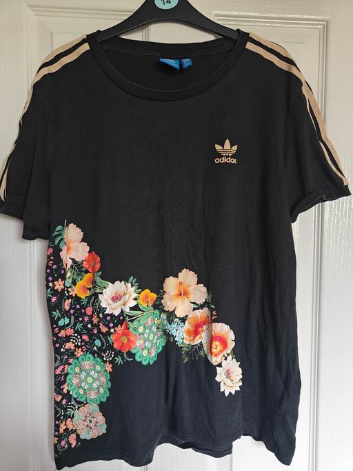 Buy & Sell Earl Shilton Hinckley and Bosworth - Photos for Adidas x Farm Rio Floral T-Shirt Size XL/14