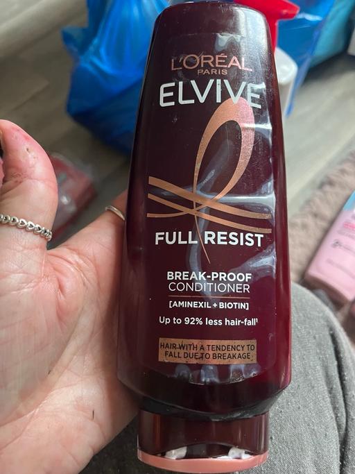 Buy & Sell Wednesfield Wolverhampton - Photos for L’oreal new £2 a few
