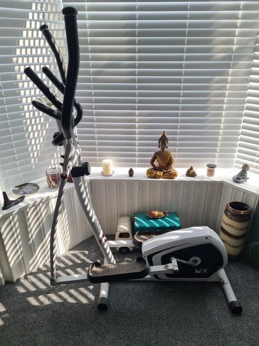 Buy & Sell Willenhall Walsall - Photos for Cross trainer