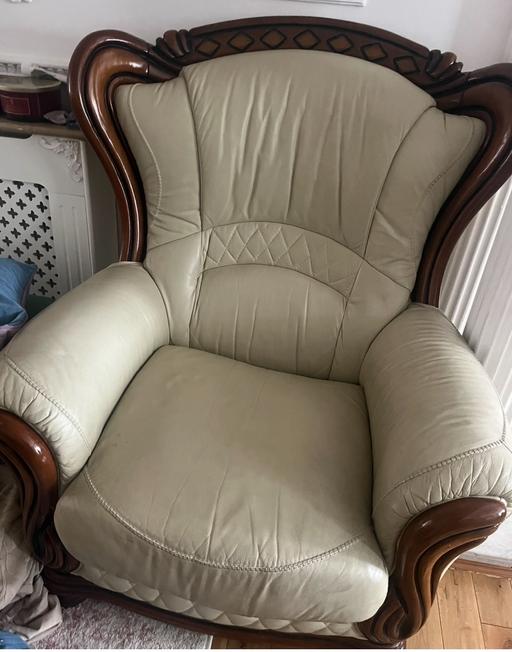 Buy & Sell Chadwell Heath Redbridge - Photos for Real leather and wood Italian sofa set