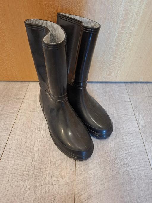 Buy & Sell Ponders End North London - Photos for Boots