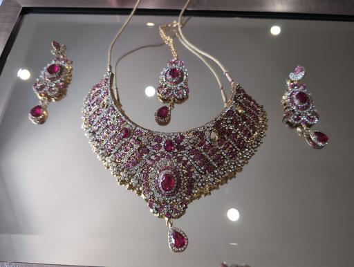 Buy & Sell Catherine-De-Barnes Solihull - Photos for jewellery set