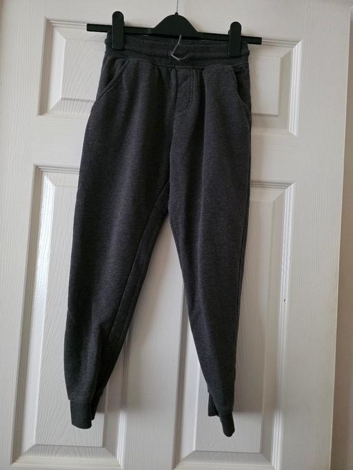 Buy & Sell Blackpool Town Centre Blackpool - Photos for Grey joggers age 9-10 yrs