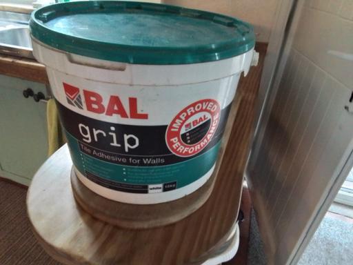 Buy & Sell Wrenbury Cheshire East - Photos for tile cement