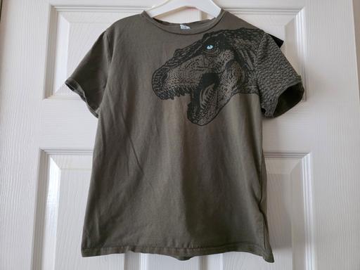 Buy & Sell Blackpool Town Centre Blackpool - Photos for Dinosaur t shirt age 7-8 yrs