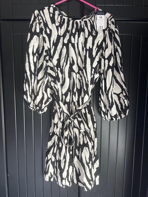 Buy & Sell Bells Mill Dudley - Photos for Papaya dress size 16