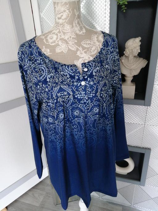 Buy & Sell Wednesfield Wolverhampton - Photos for ladies top size *XL*