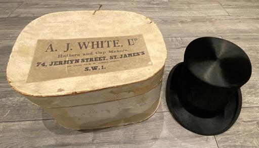 Buy & Sell New Eltham South East London - Photos for Vintage Silk AJ White Top Hat & original box