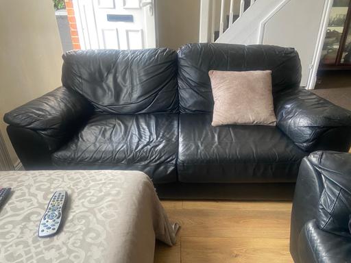 Buy & Sell Beckton East London - Photos for One leather sofa’s